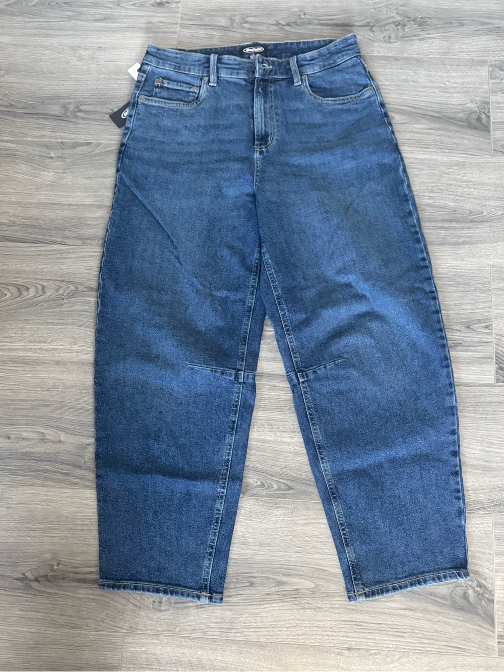 NWT Buffalo Barrel Leg Jeans